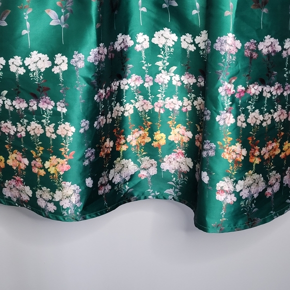 ModCloth Liz Luxe Emerald Floral Fit & Flare Dress XXL NWT Satin Garden Party - Picture 6 of 15